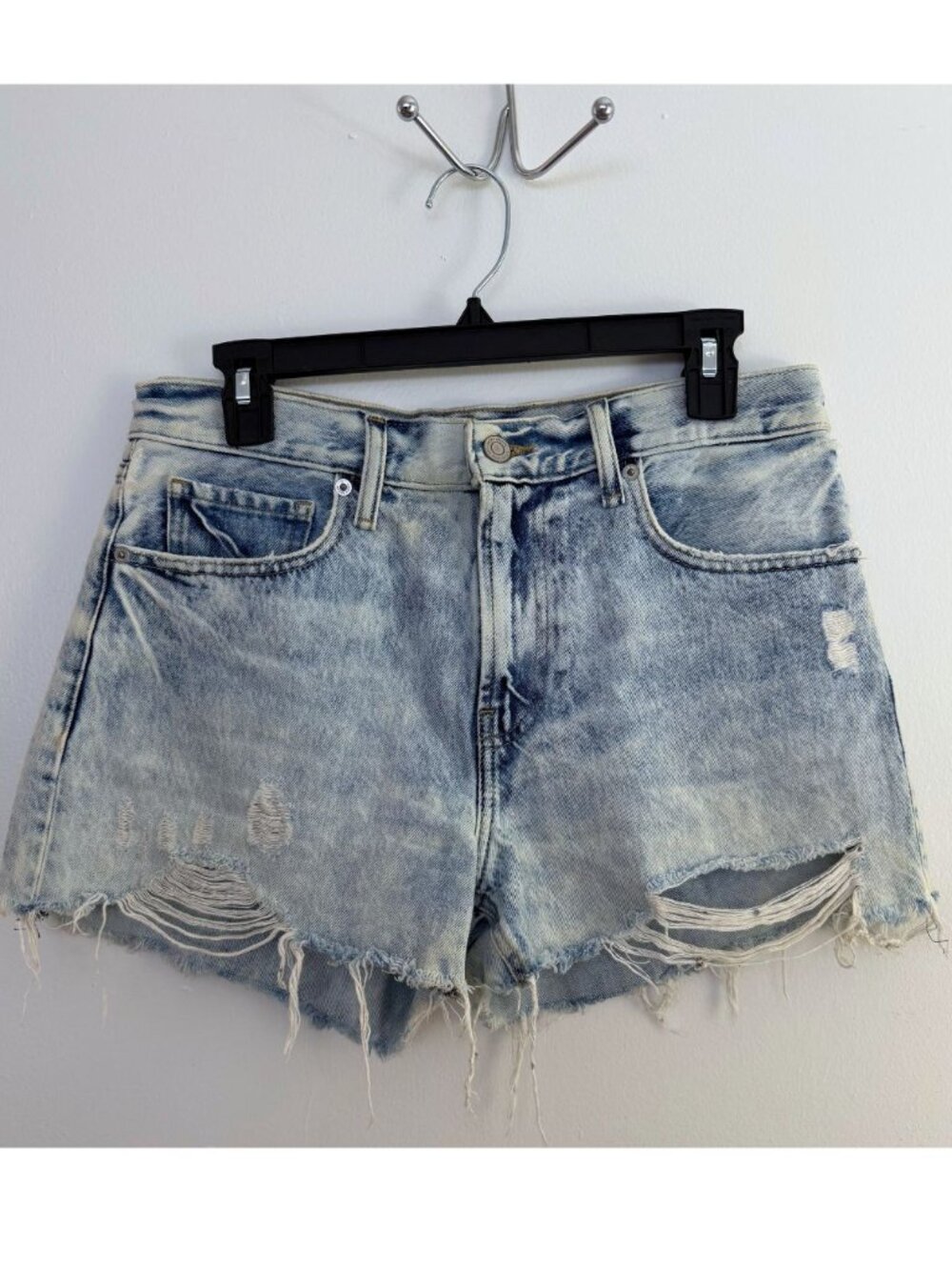Lucky Brand Distressed High Rise Denim Shorts Light Wash Size 4/27